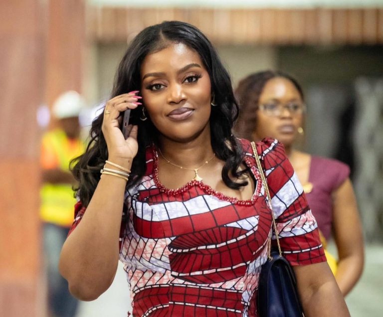 Insécurité à Kinshasa : Randall Muzito interpelle le VPM de l’Intérieur à l’Assemblée nationale