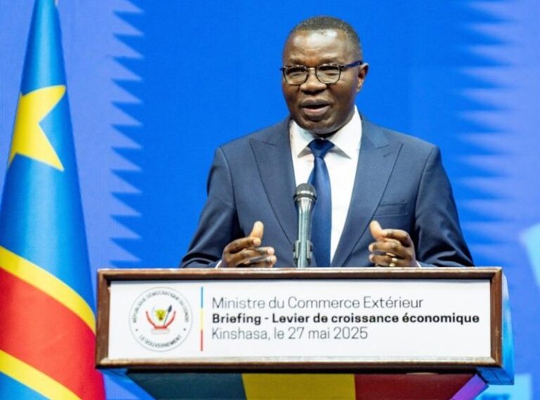 RDC : Julien Paluku met en garde contre un possible « séisme économique » si le détroit d’Ormuz venait à être fermé