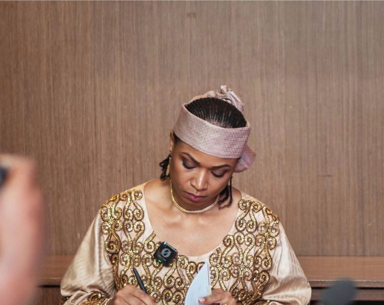 RDC : Soraya Aziz-Moto prend officiellement les commandes de l’ARE